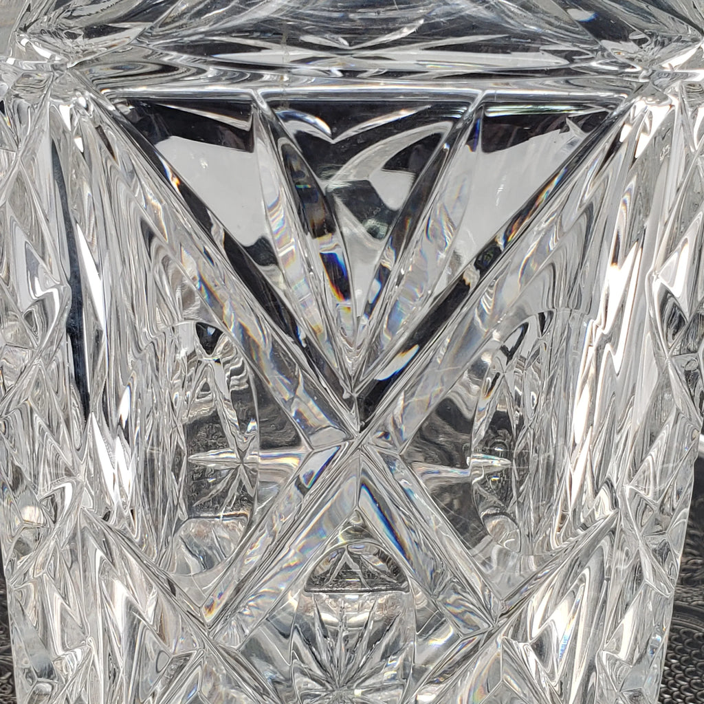 Vintage Cut Crystal Decanter – Deep Diamond Pattern with Thumbprints & Bevelled Corners – Faceted Stopper – Heavy Lead Crystal