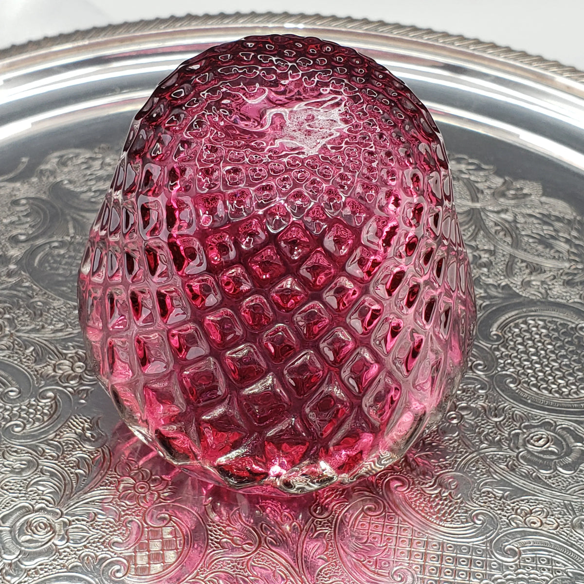 Vintage Rossi Hand Blown Cranberry Art Glass Strawberry Paperweight