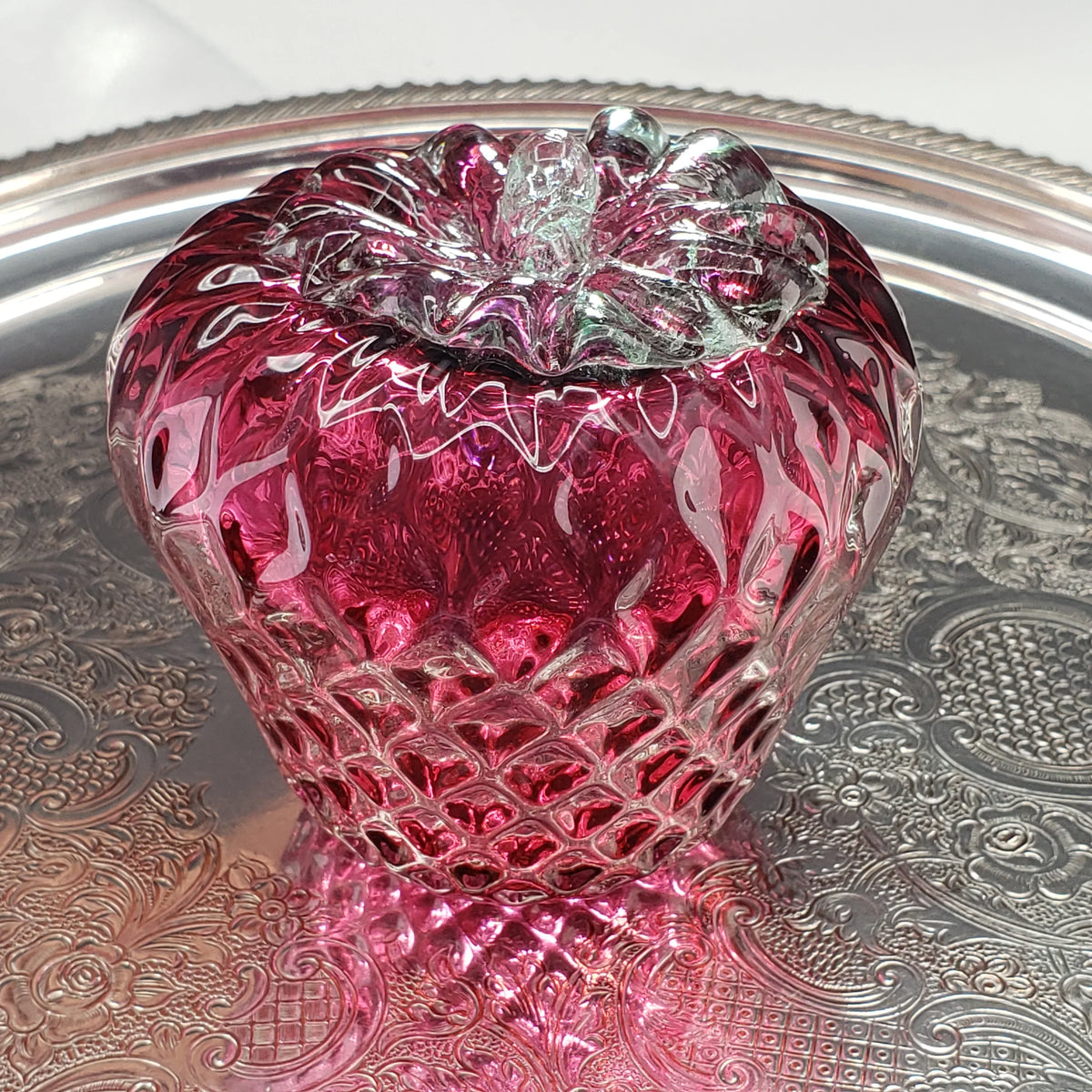 Vintage Rossi Hand Blown Cranberry Art Glass Strawberry Paperweight