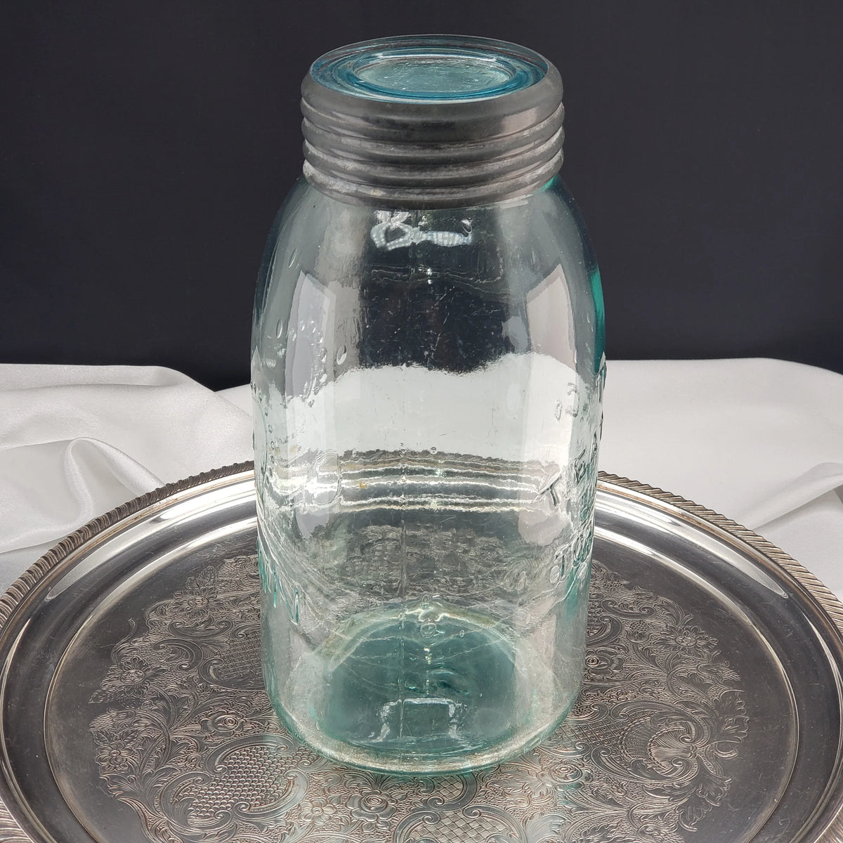 Rare Arched "The T Eaton Co. Limited Toronto " - Aqua Half Gallon Sealer Jar - Crown Version
