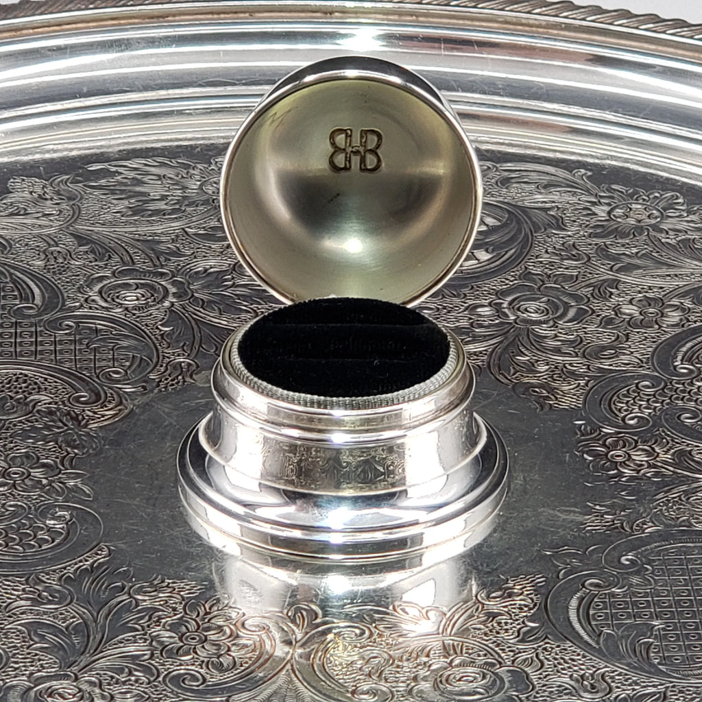 Birks Ring Holder