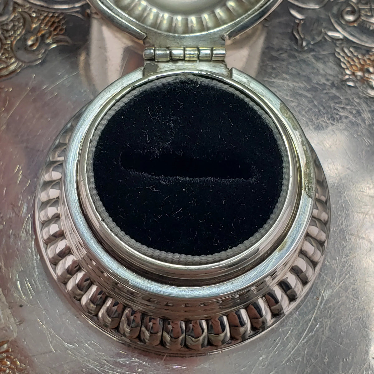 Birks Single Ring Box Interior