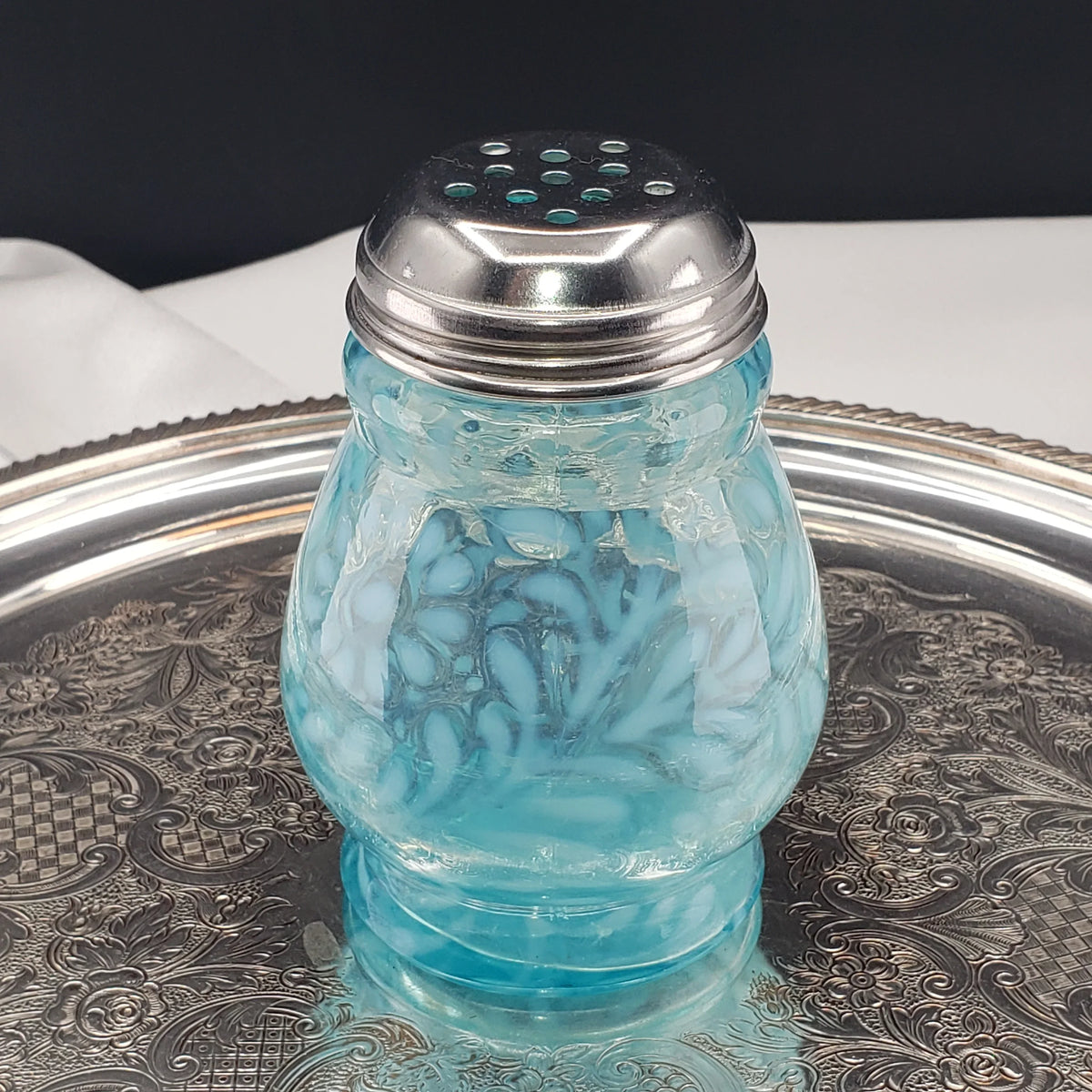 Antique Sugar Shaker - Daisy & Fern - Northwood The Company - ca 1899
