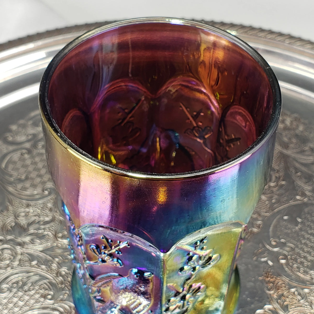 Rare Antique Northwood Carnival Glass Tumbler – Singing Birds Pattern – Amethyst Base – Early 1900s