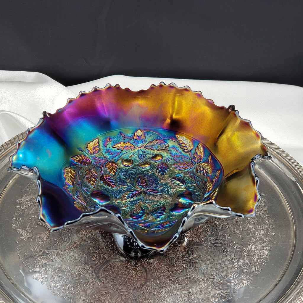 Antique Northwood Carnival Glass Bowl – Three Fruits Medallion Pattern