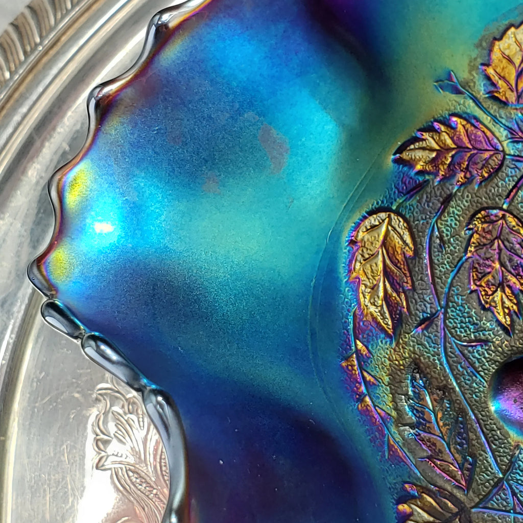 Antique Northwood Carnival Glass Bowl – Three Fruits Medallion Pattern