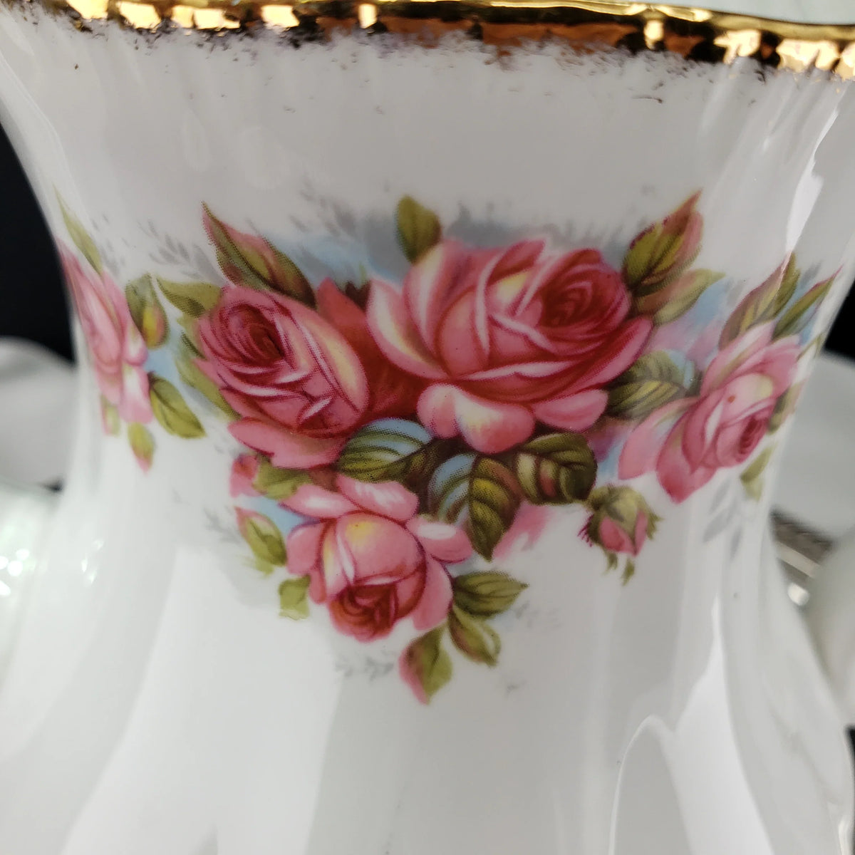 Paragon Elizabeth Rose Coffee Pot – Fine Bone China Floral Vintage Teapot