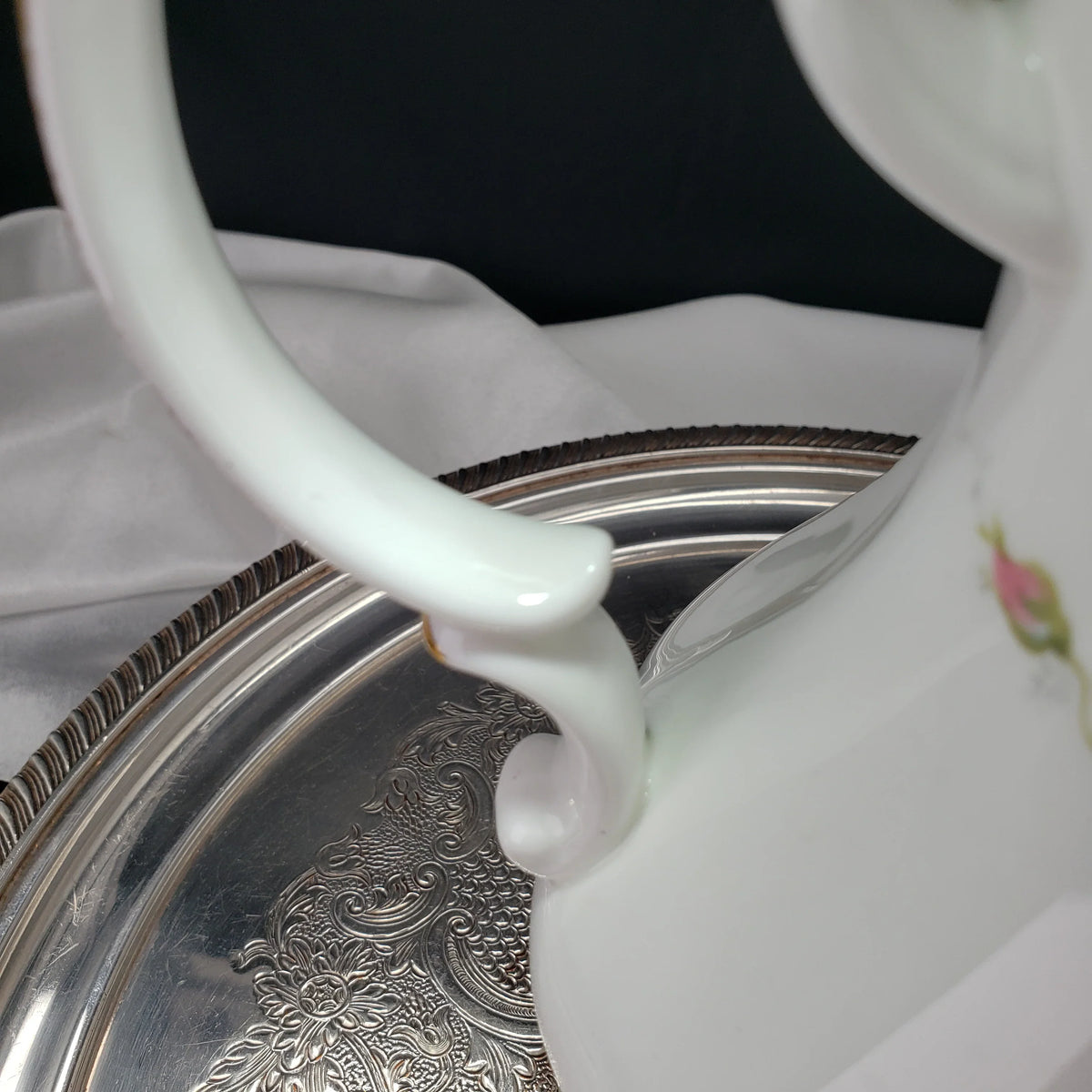 Paragon Elizabeth Rose Coffee Pot – Fine Bone China Floral Vintage Teapot