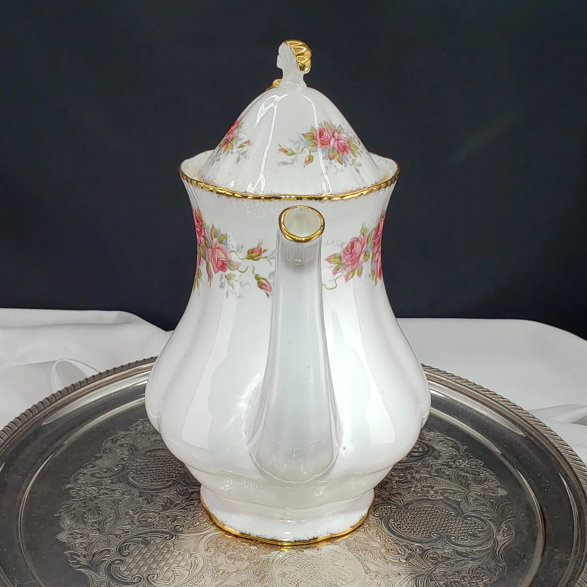 Paragon Elizabeth Rose Coffee Pot – Fine Bone China Floral Vintage Teapot
