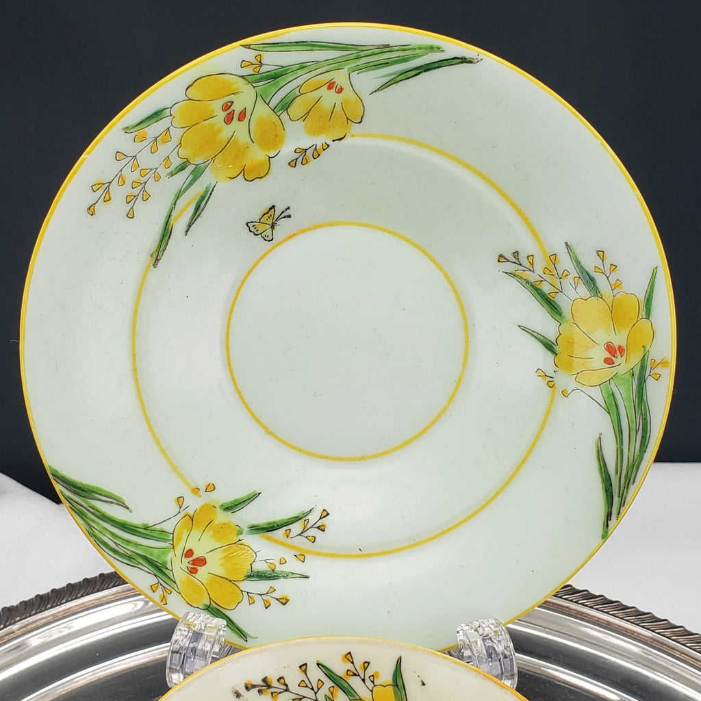 Vintage Pansy‑Handle Teacup & Saucer – Hand‑Painted, Unmarked Paragon Style (Yellow)