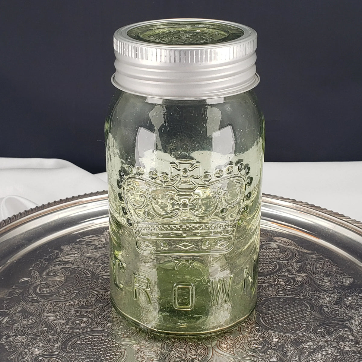 Apple Green Crown Jar – 7X Tall O Series – Quart Size – Vintage Canadian Jar