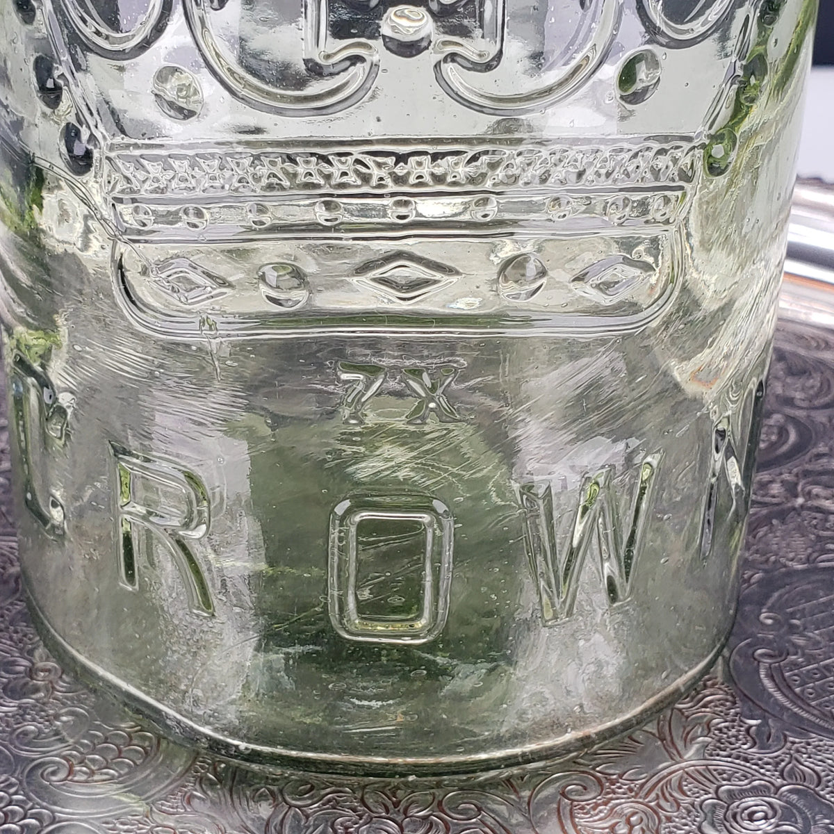 Apple Green Crown Jar – 7X Tall O Series – Quart Size – Vintage Canadian Jar