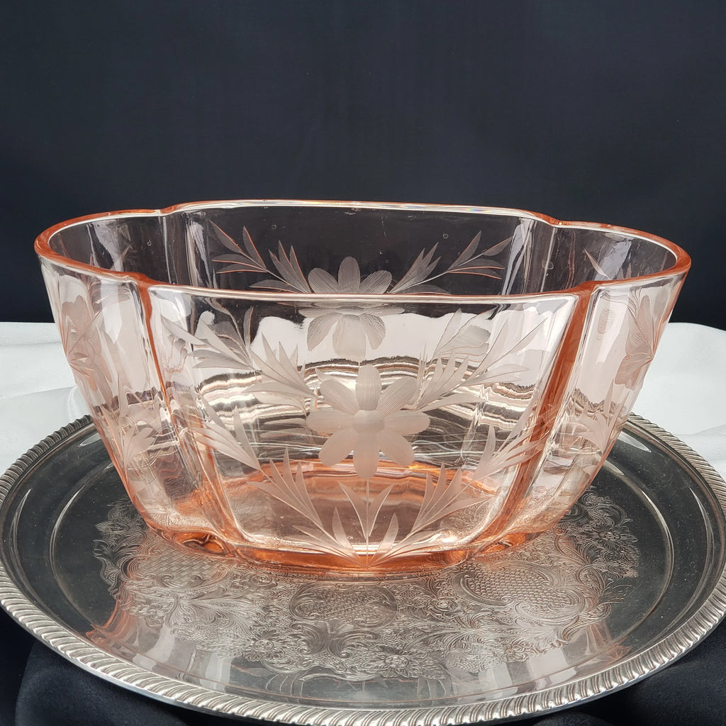 Vintage Pink Etched Serving Bowl – Lotus Glass Floral Pattern – Depression Glass