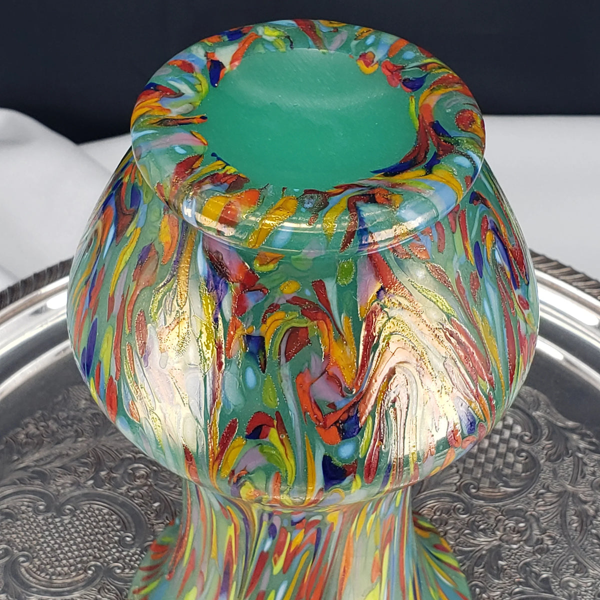 Loetz Ausführung 237 Art Nouveau Vase – Jade Green UV Reactive Glass – Czechoslovakia ca. 1925