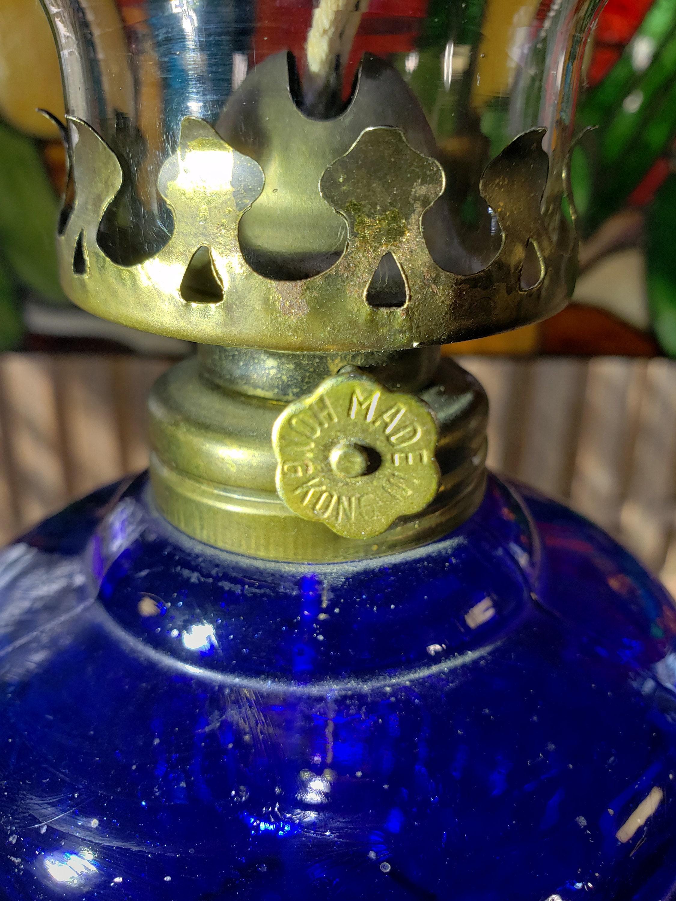 Cobalt Blue Oil Lamp - Bulls Eye Glass with Pie Crust Chimney
