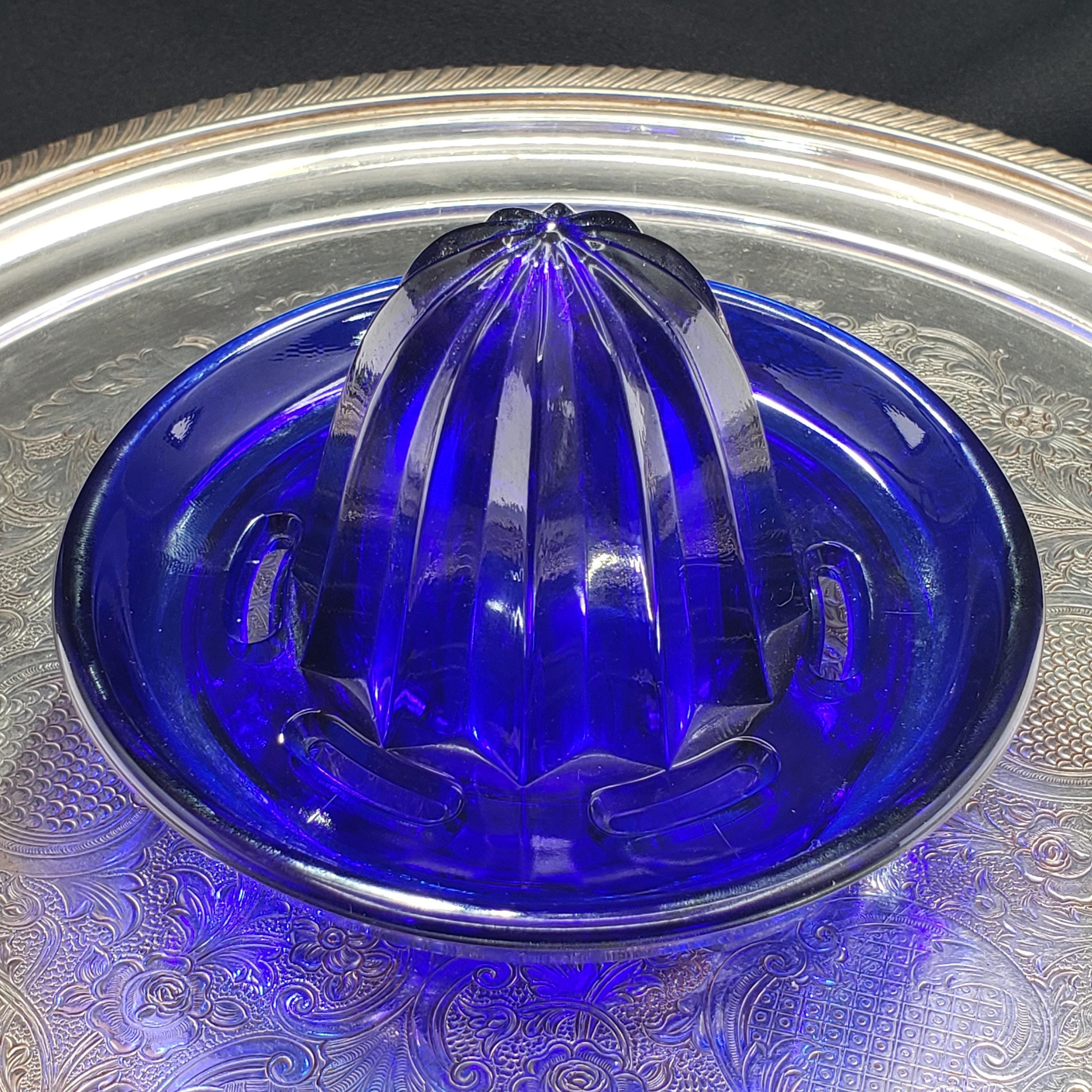 Glass Juice Reamer, Cobalt Blue Fruit Juicer