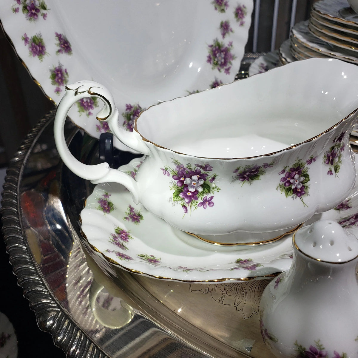 Royal Albert Sweet Violets Dinnerware (47 Pieces, Service for Four)