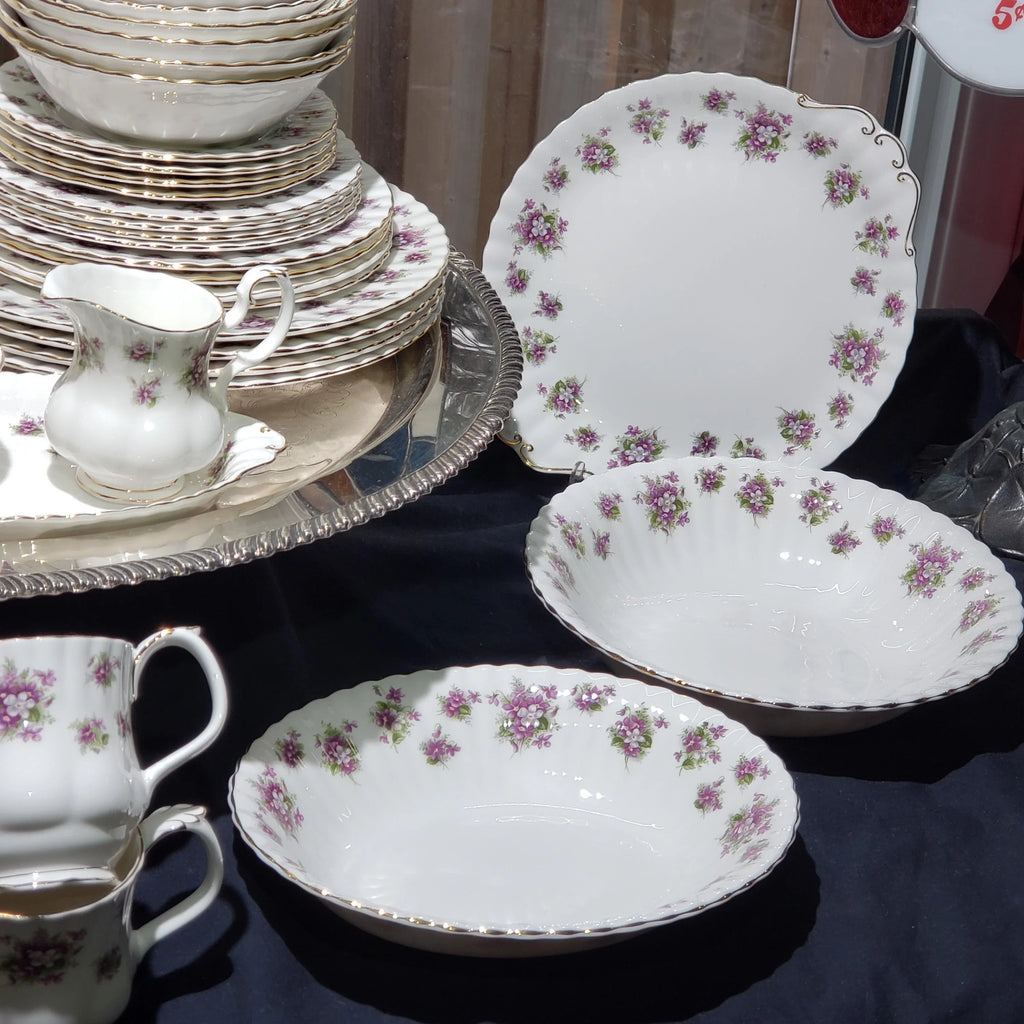 Royal Albert Sweet Violets Dinnerware (47 Pieces, Service for Four)