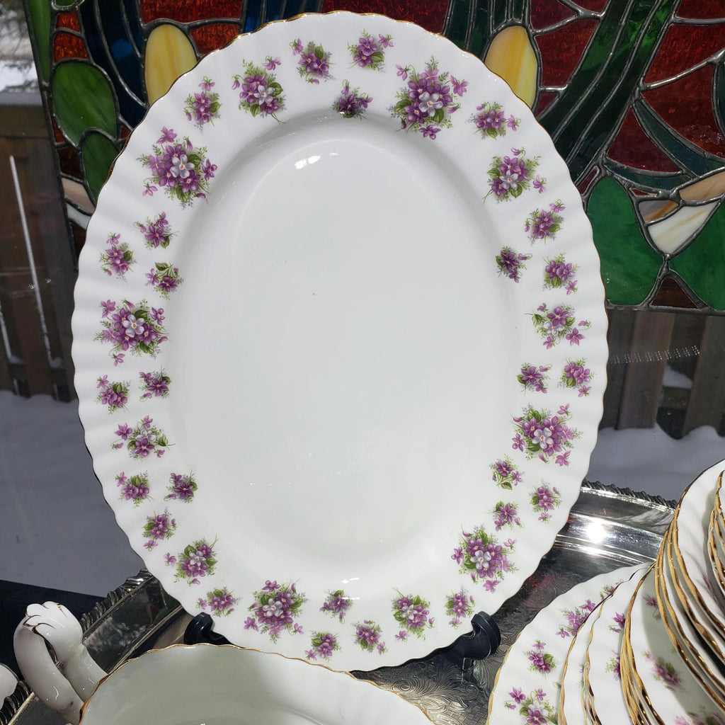 Royal Albert Sweet Violets Dinnerware (47 Pieces, Service for Four)