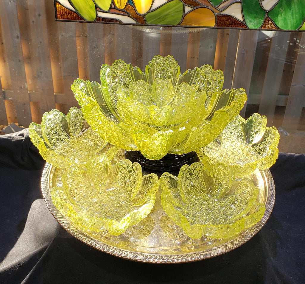 Uranium Glass Berry Bowl Set: Daisy Button Vaseline Glass (Victorian Era)