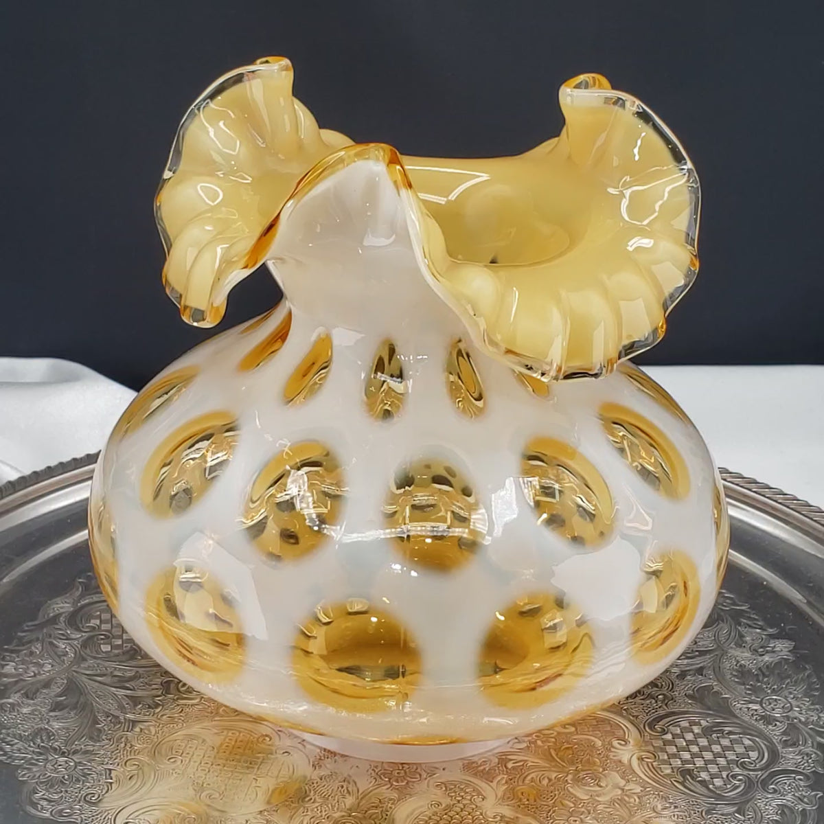 Vintage Fenton Honeysuckle Coin Dot Optic Lamp Shade