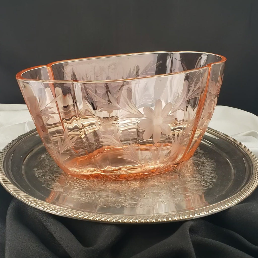 Vintage Pink Etched Serving Bowl – Lotus Glass Floral Pattern – Depression Glass