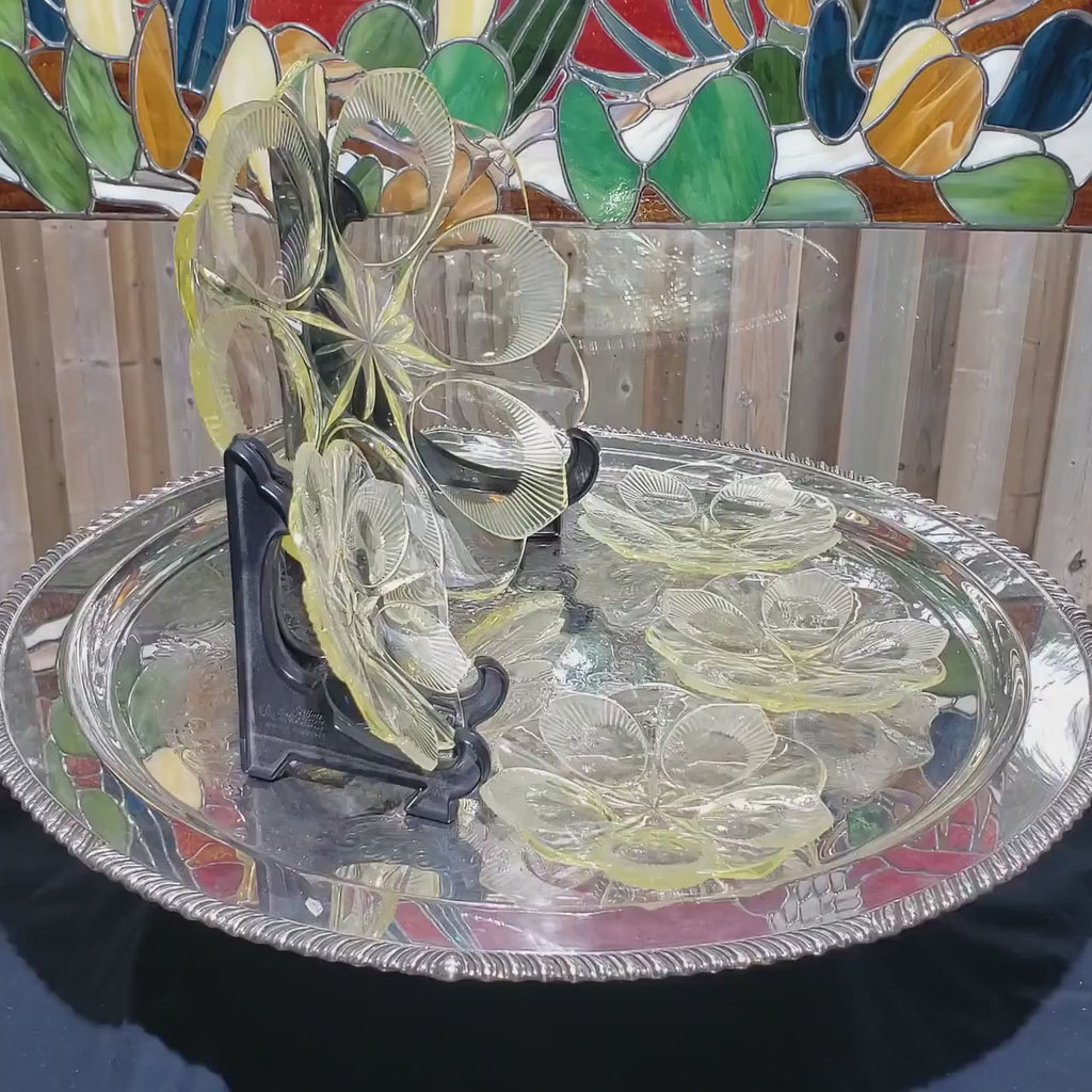 Art Deco Plate Set - Yellow Flower Shape Glassware